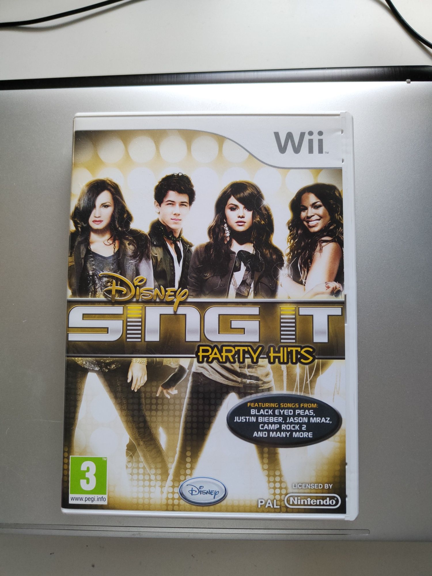 Disney Sing it Party Hits na konsolę Wii