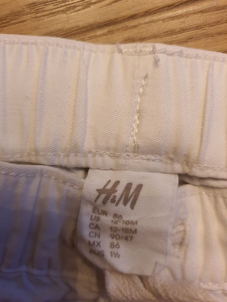 Białe spodenki, shorty H&M, rozmiar 86