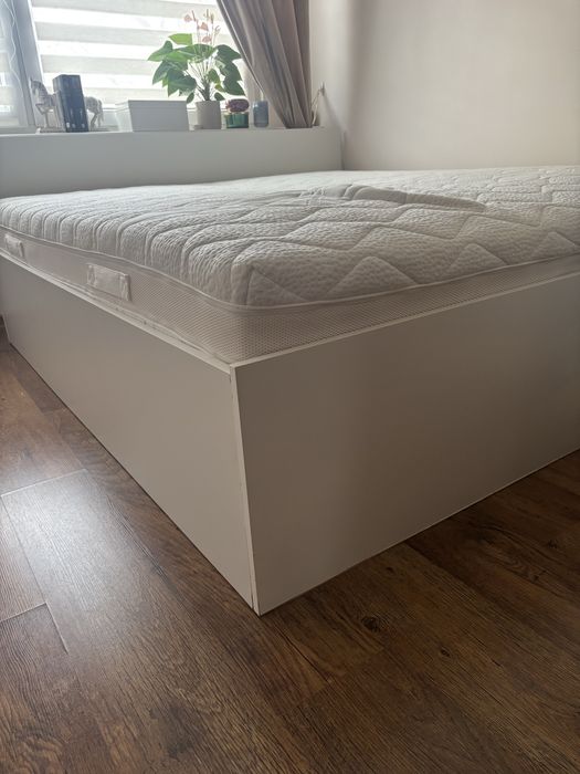 Używany materac hilding flamenco 180x200