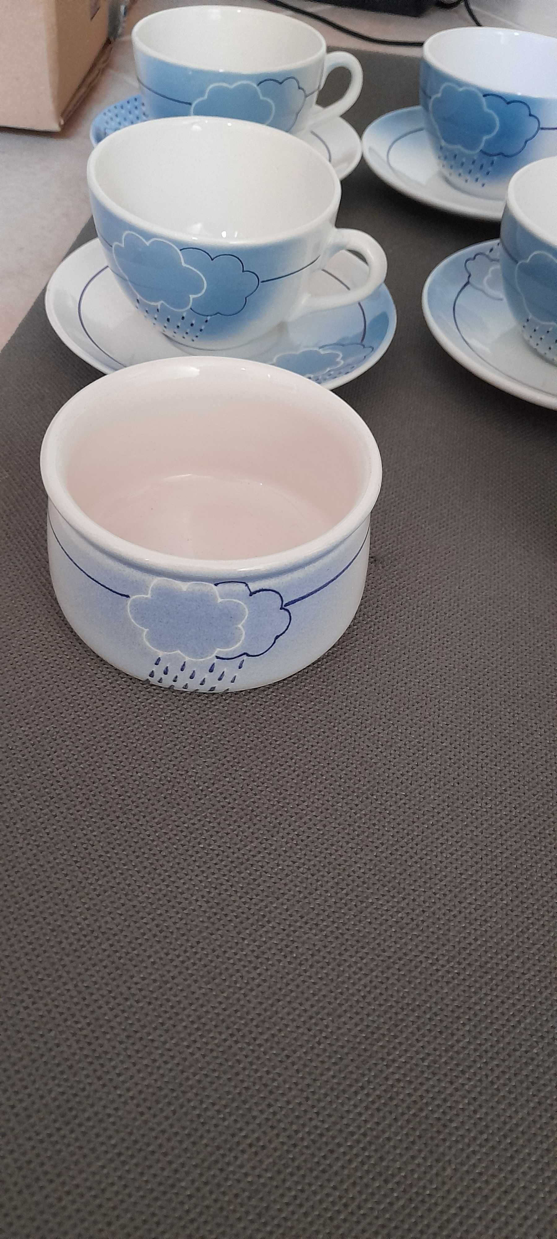 Serviço de chá de cerâmica - Majólica