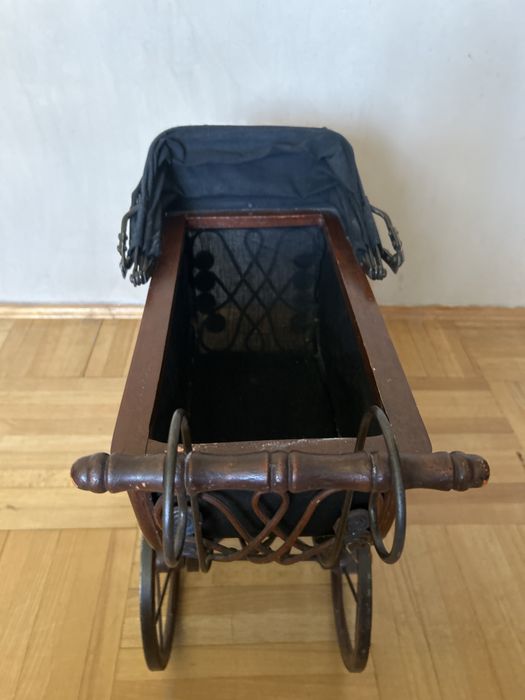 Wózek antyczny.