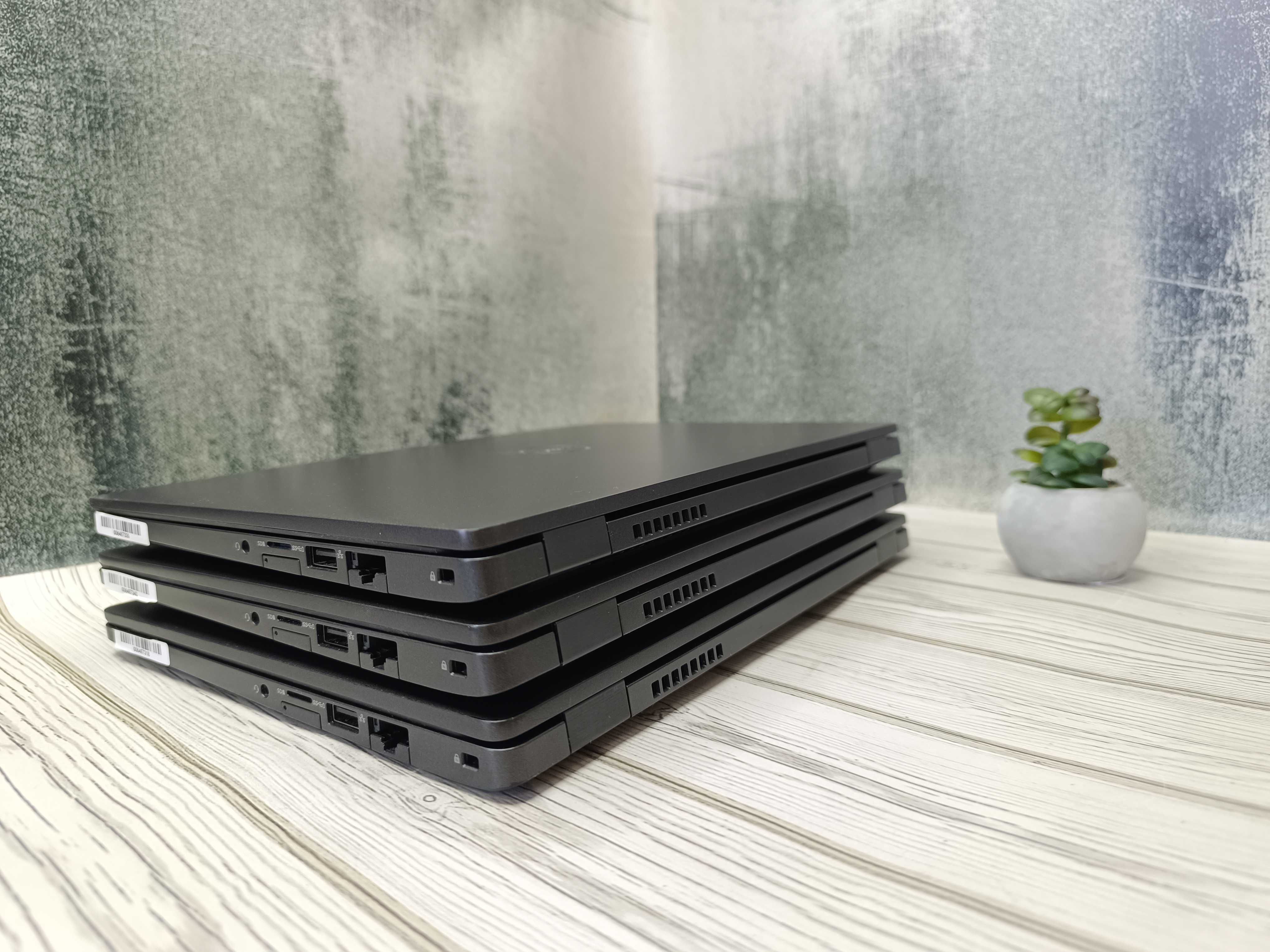 Ноутбук Dell Latitude 5300 IPS\4 ядра\ОЗУ 16 ГБ\SSD256GB\опт\роздріб