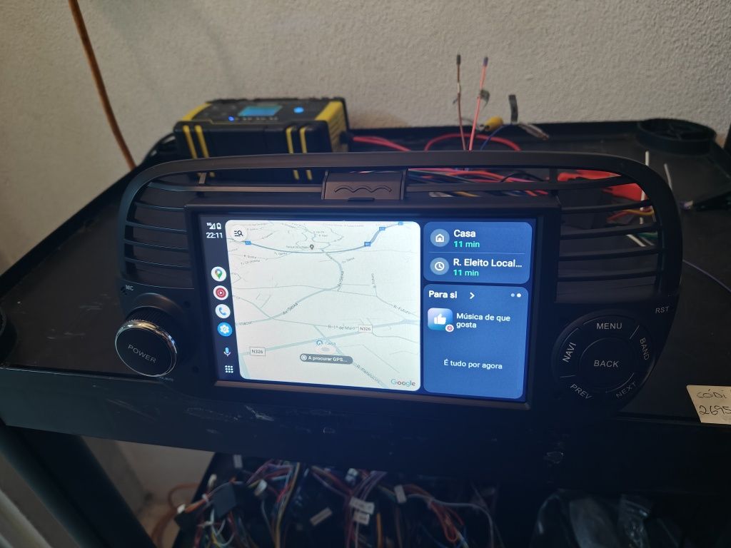 Radio 2 DIN Android Fiat 500  + Carplay + GPS + 2 GB RAM + 32 GB ROM