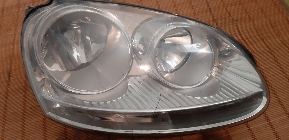 Lampy przód GOLF V KOMBI lub JETTA