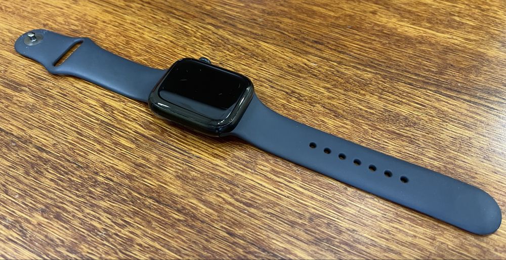 Apple Watch Series 7 (45 мм) у кольорі Midnight