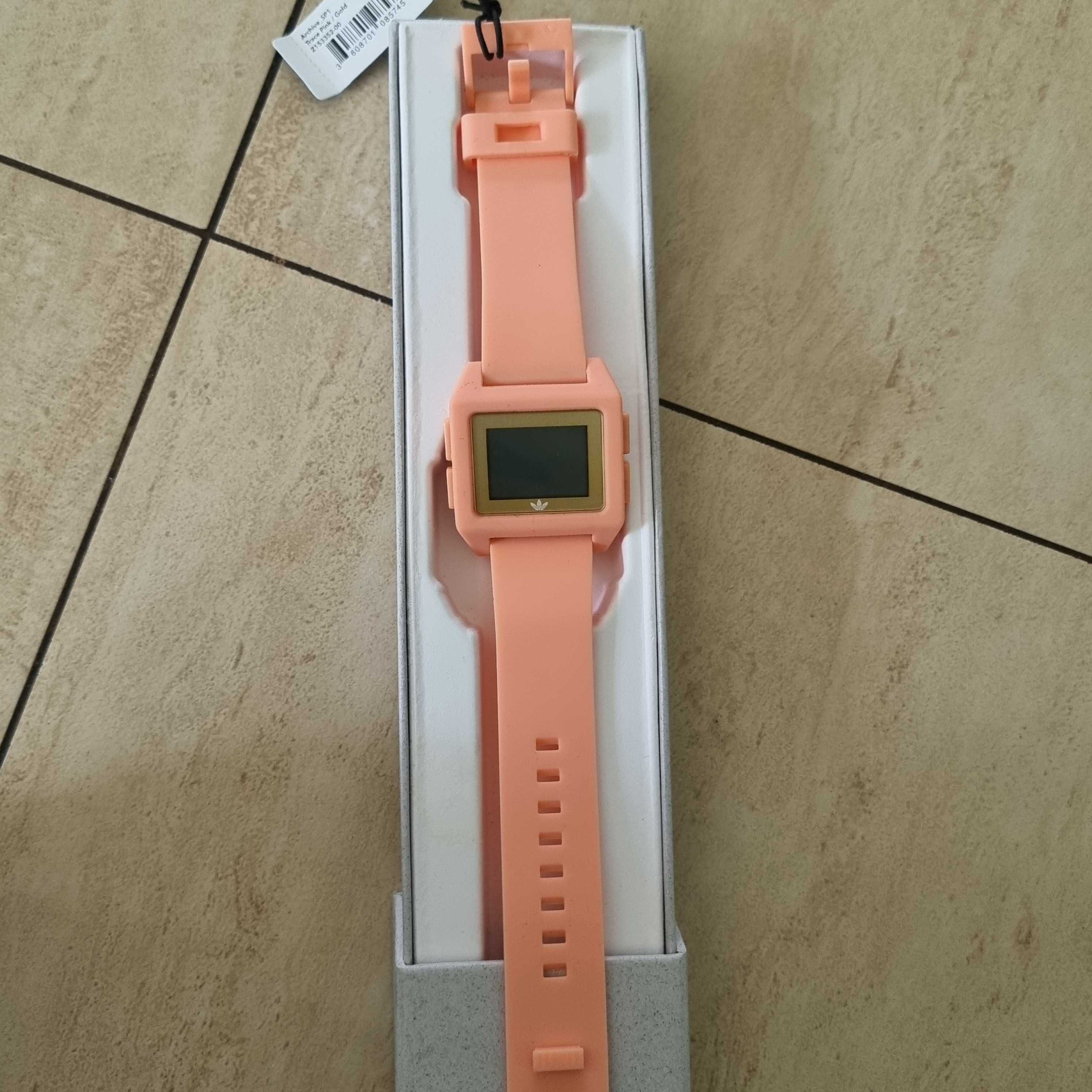 Zegarek Adidas cyfrowy