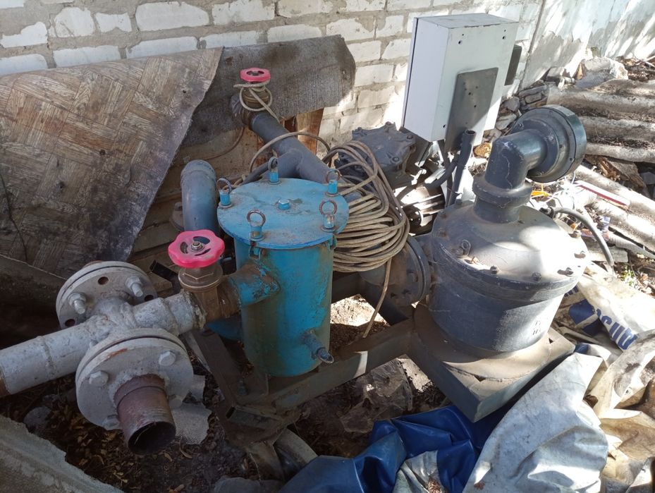 Насос для перекачки нефтепродуктов