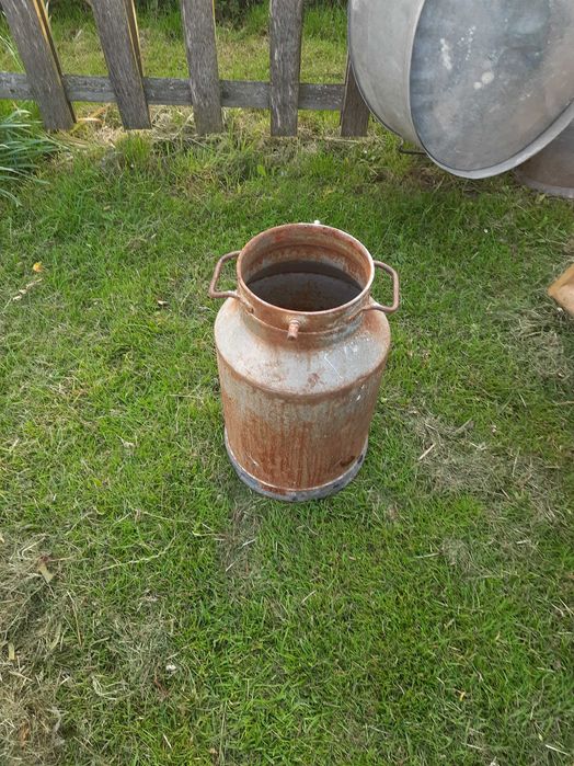 Dekoracja do ogrodu, kana 20 l, wysyłka