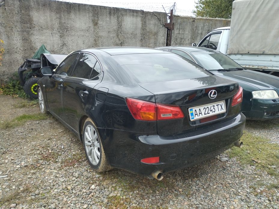 Lexus  is300 після дтп