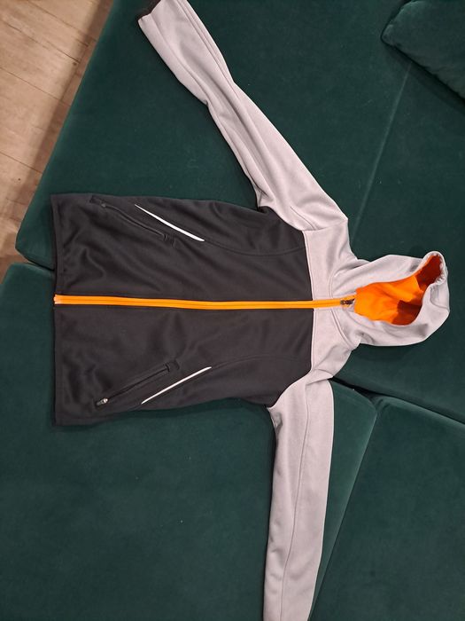 Bluza rozpinana rozm.146-152