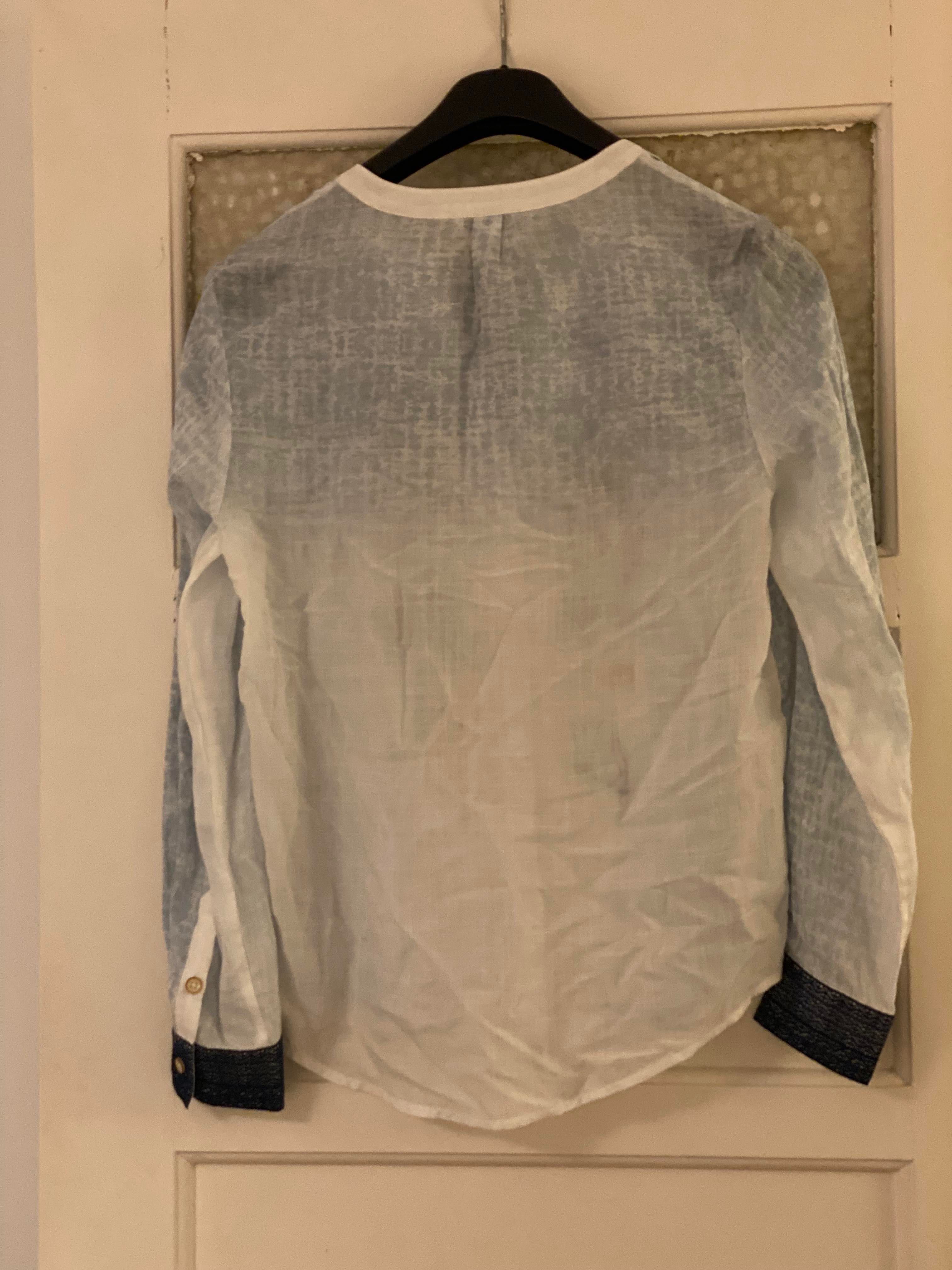 Camisa / Blusa Desigual com bordados, usada 1 vez, S/36