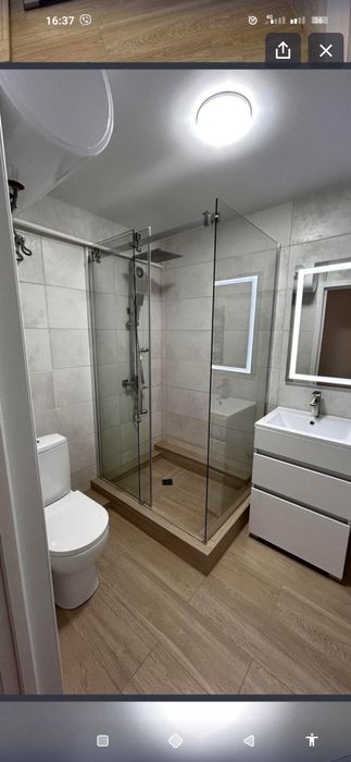 Продам квартиру студія Дарницька площа