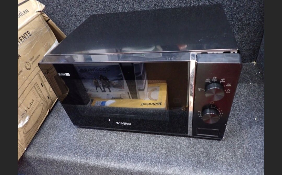 WHIRLPOOL Kuchnia mikrofalowa MWP101B