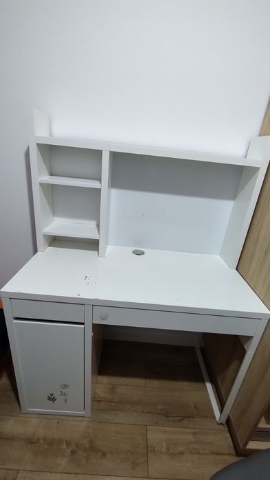 Biurko z nadstawką Ikea