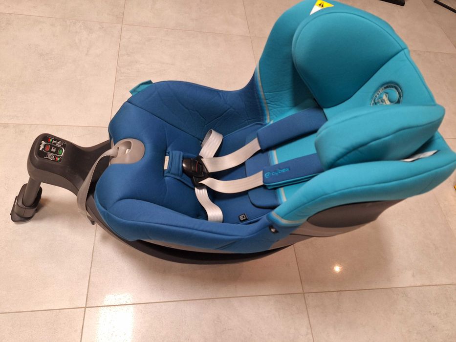 Fotelik obrotowy CYBEX Sirona S2 i-Size