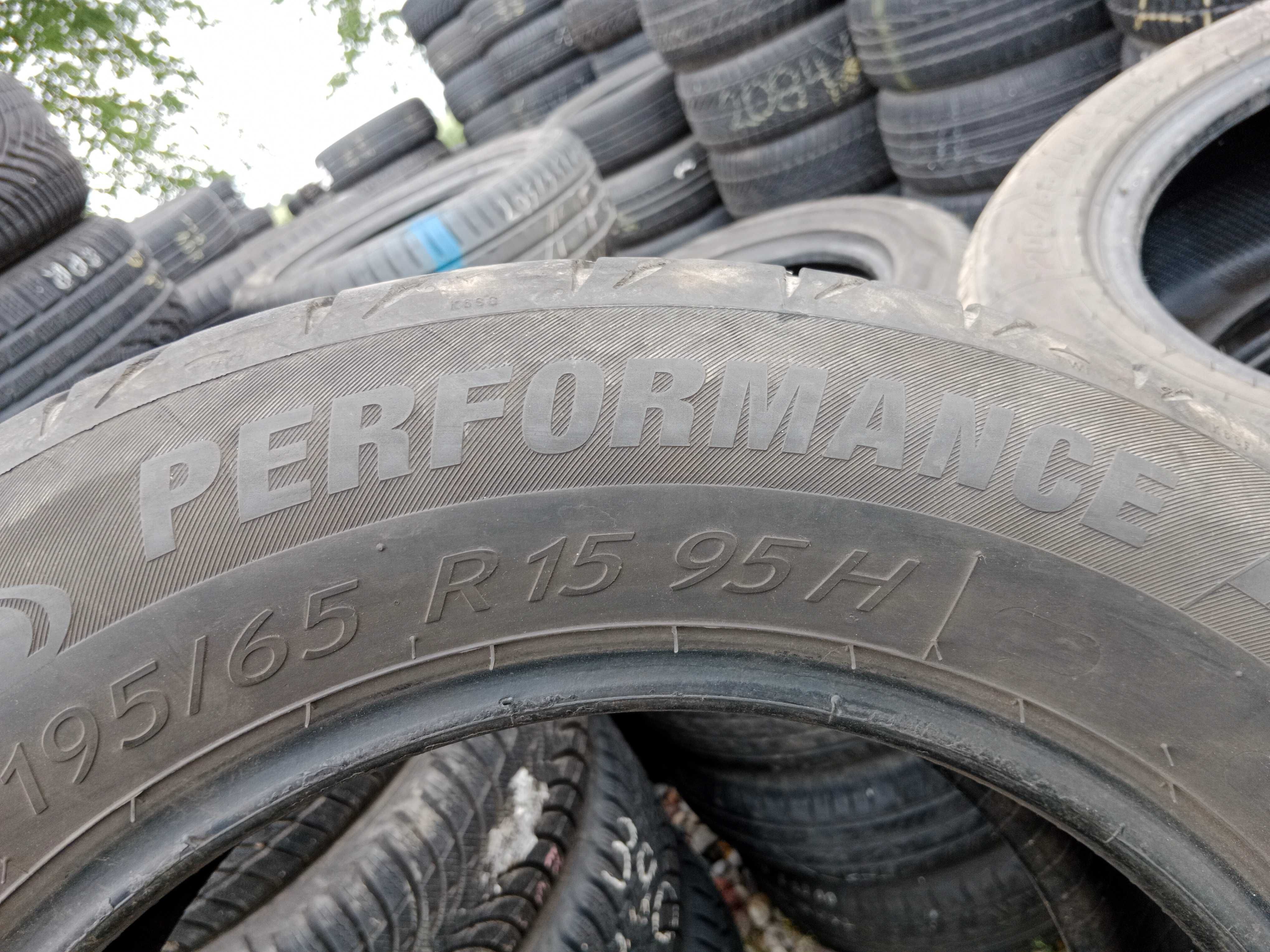 Opona używana letnia 195/65R15 Tigar High Performance 1szt.