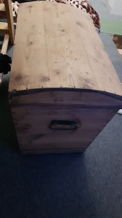 Skrzynia kufer drewniany