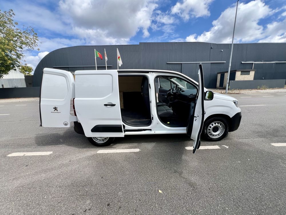 Peugeot Partner 1.6hdi 100cv GPS/3lug. Como nova