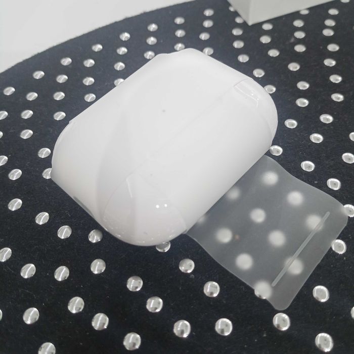 Nowe słuchawki AIRPODS PRO