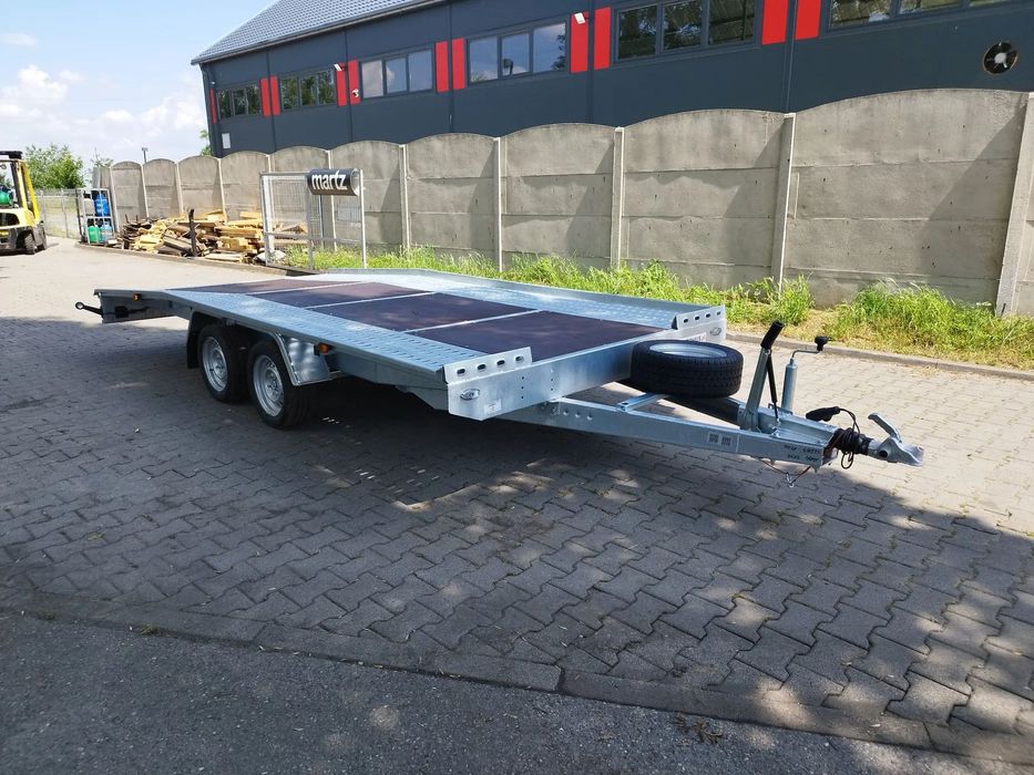 Niewiadów Laweta Niewiadów Boro Jupiter 4.5x2 raz łamana wypełniona koła 195r13c  Laweta Niewiadów Boro Jupiter 4.5x2 raz łamana wypełniona koła 195r13c