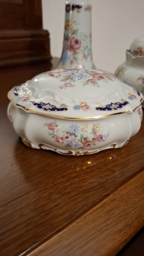Conjunto em porcelana