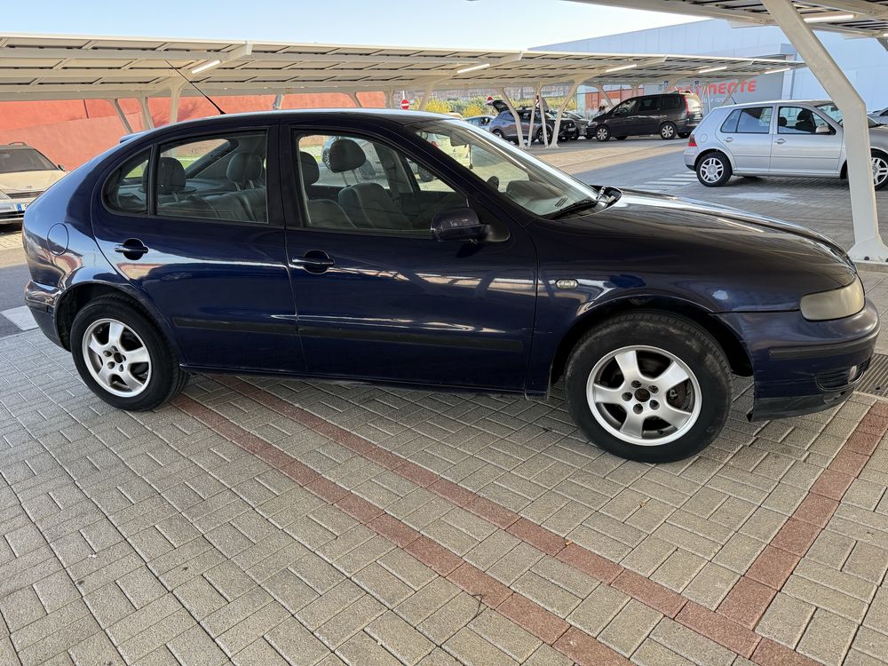 Seat leon impecavel no geral gasolina
