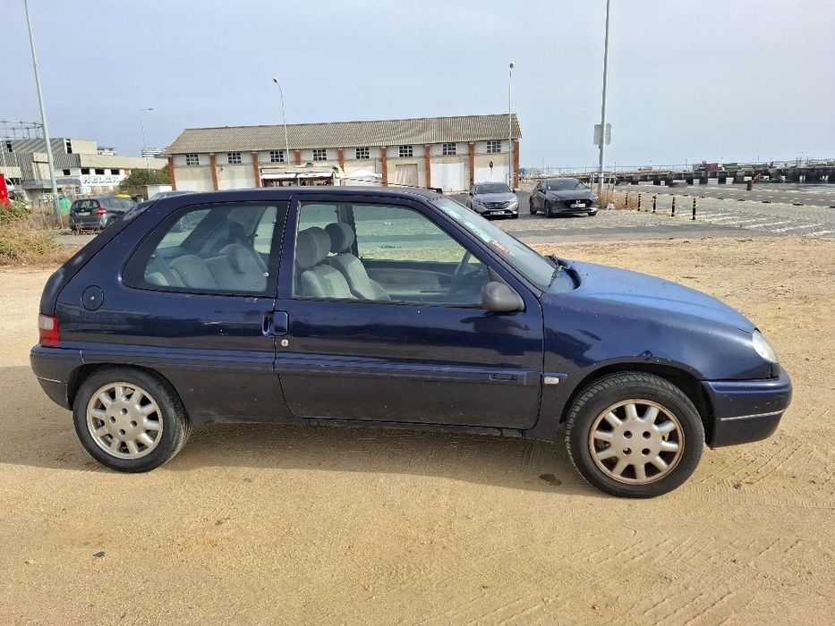 Citroën Saxo 1.1 - Gasolina