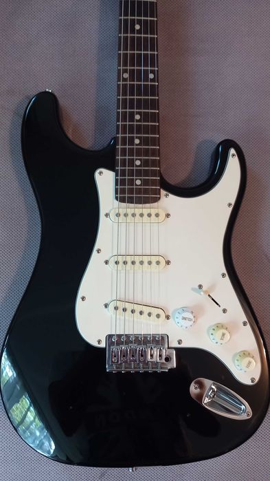 Gitara elektryczna BURSWOOD