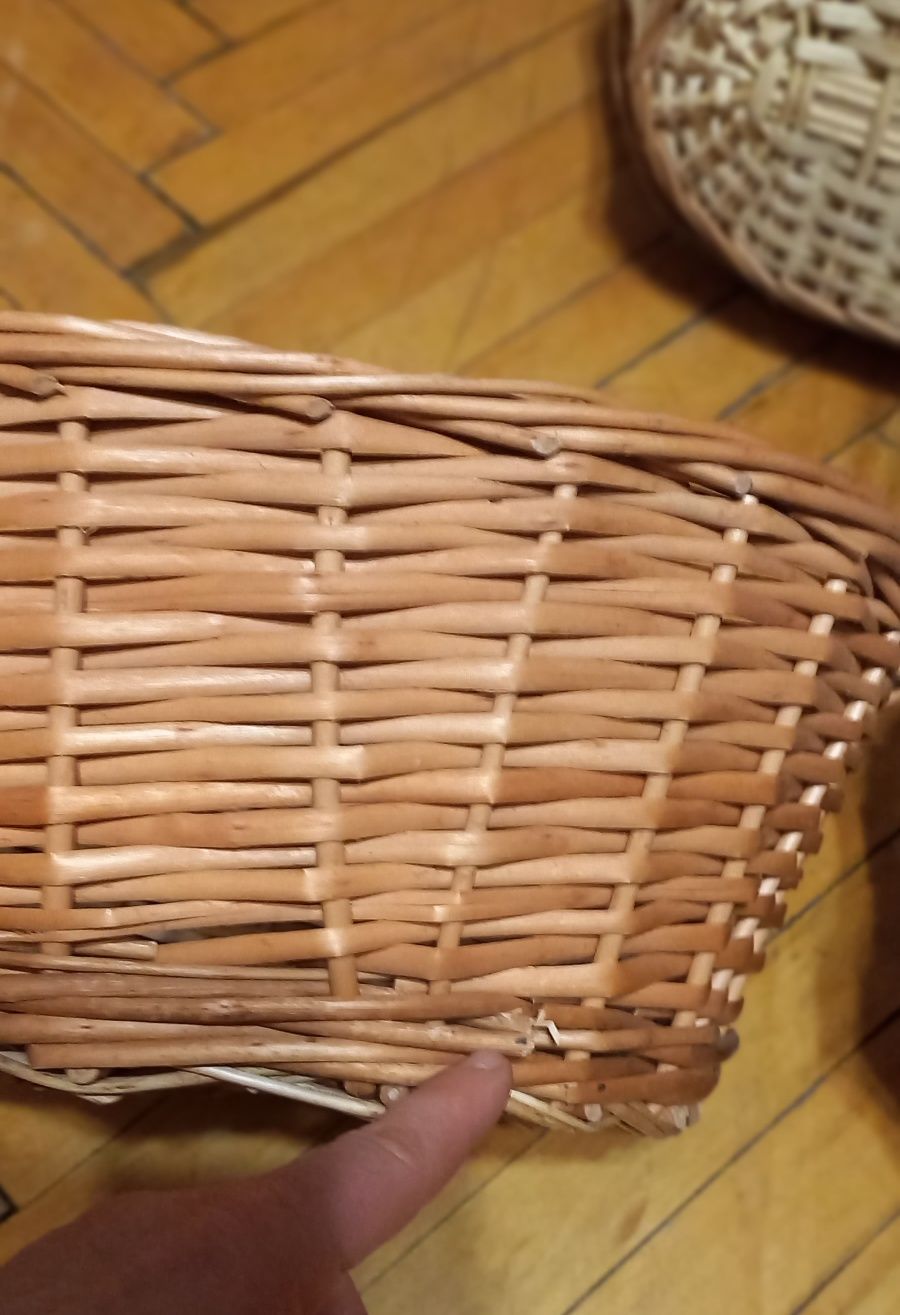 Корзины плетеные из лозы б/у