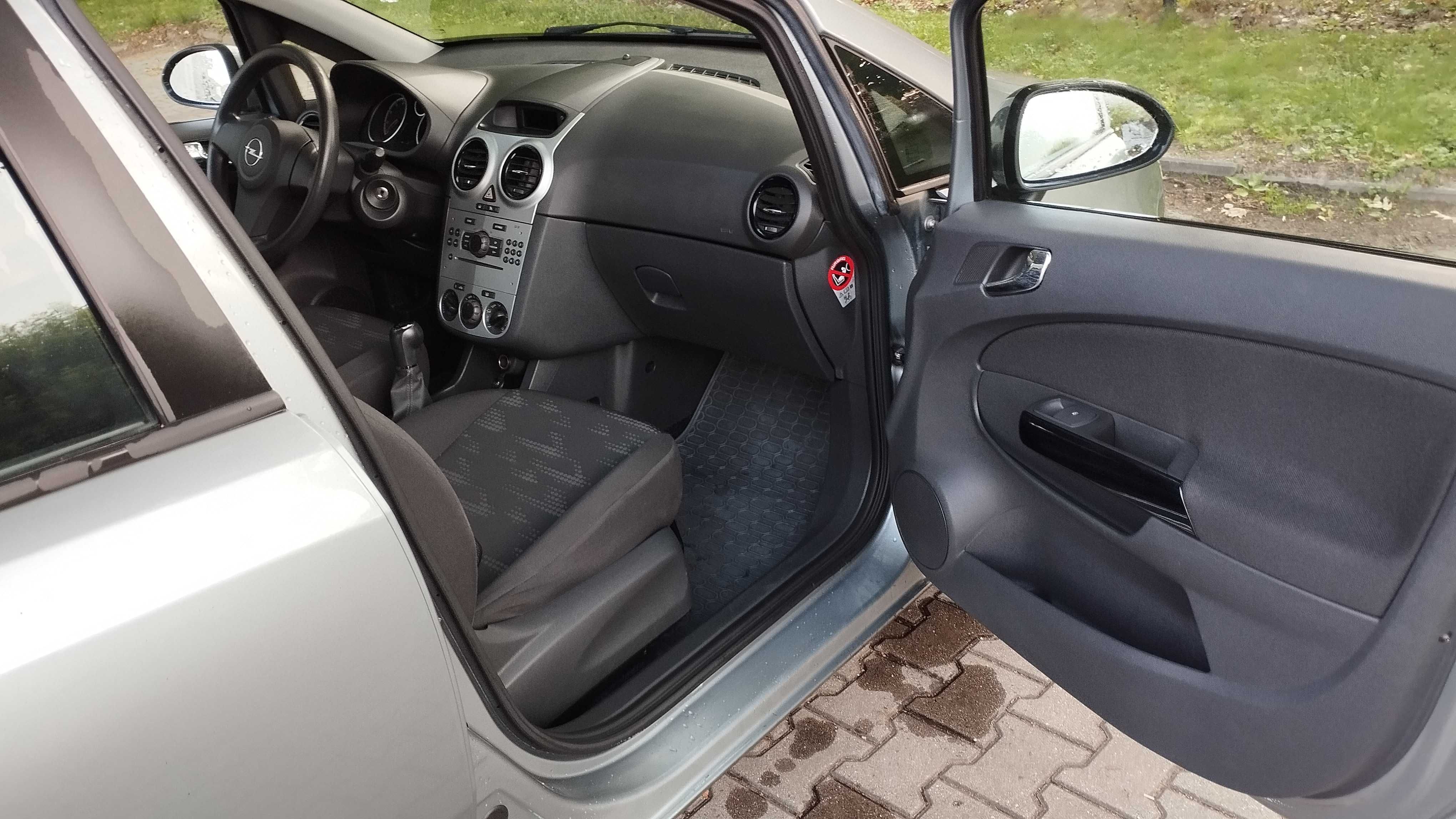 Opel Corsa D 1.2 polski salon, bezwypadkowy, zadbany