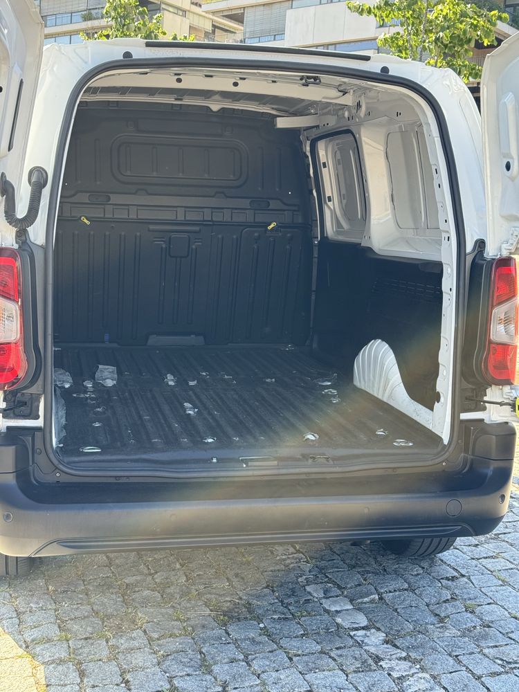 Peugeot Partner Asphalt Longa L2 - 1.5 BlueHDi