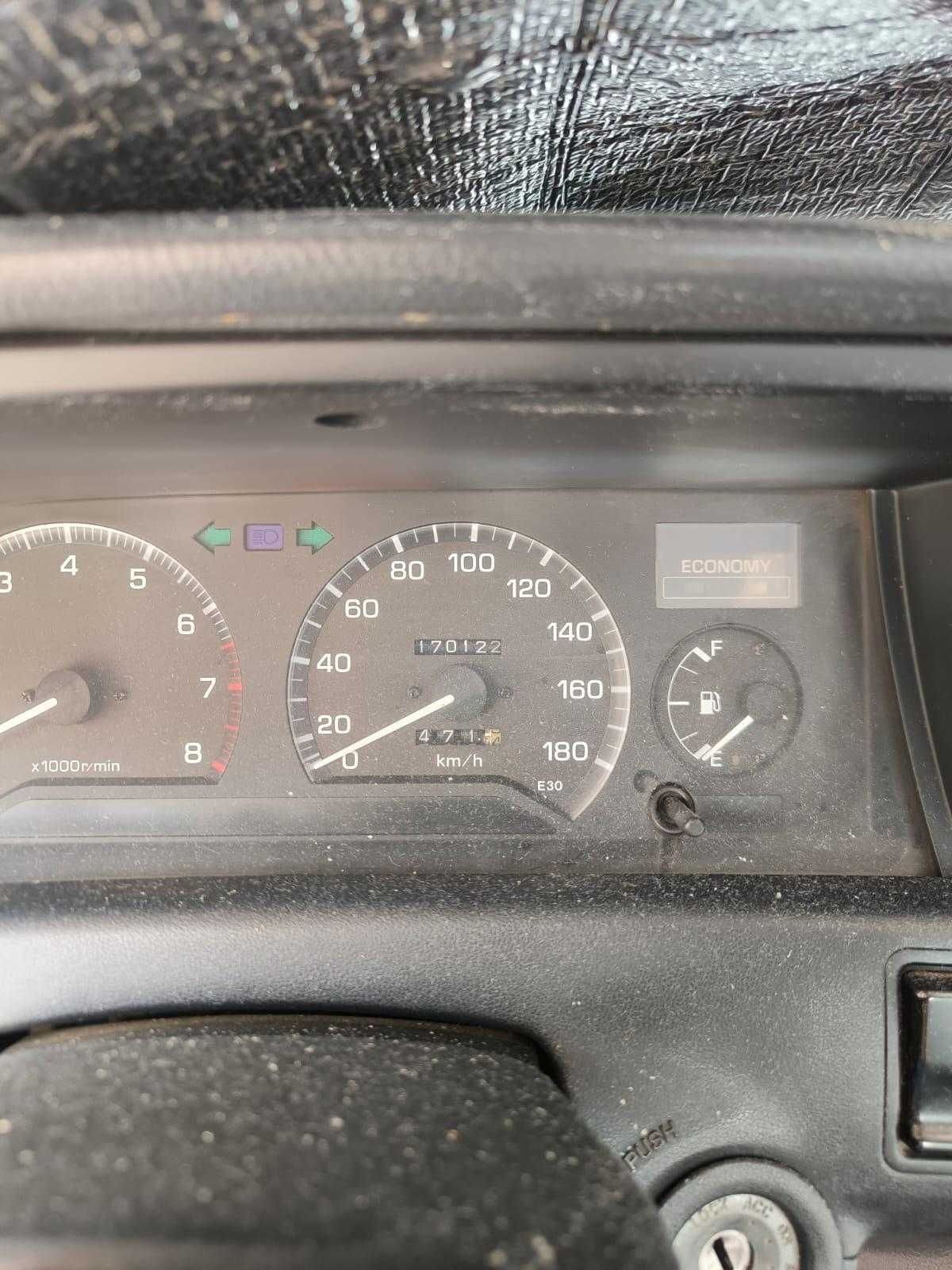 Toyota corolla liftback de 1989 (poucas unidades em circulação)