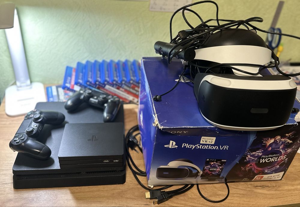 Приставка PlayStation 4 Slim CUH-2216A (500GB)  + віарокуляри + диски