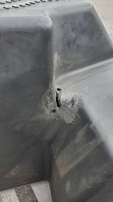 Ремонт паливного бака John Deer, Case, New Holland, Amazon,Claas