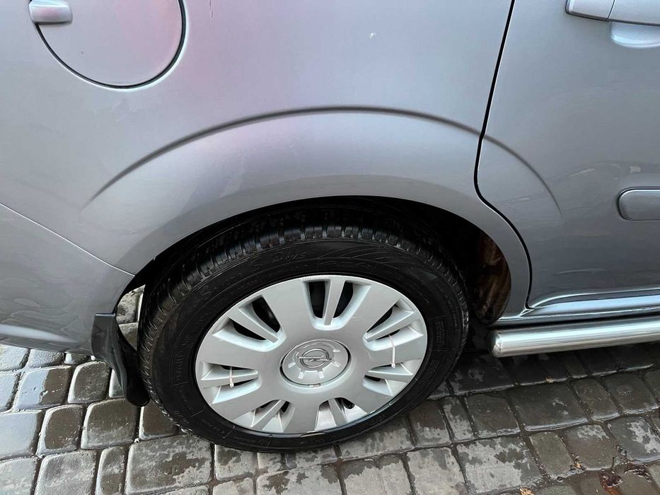 Opel  Zafira B 2008 р