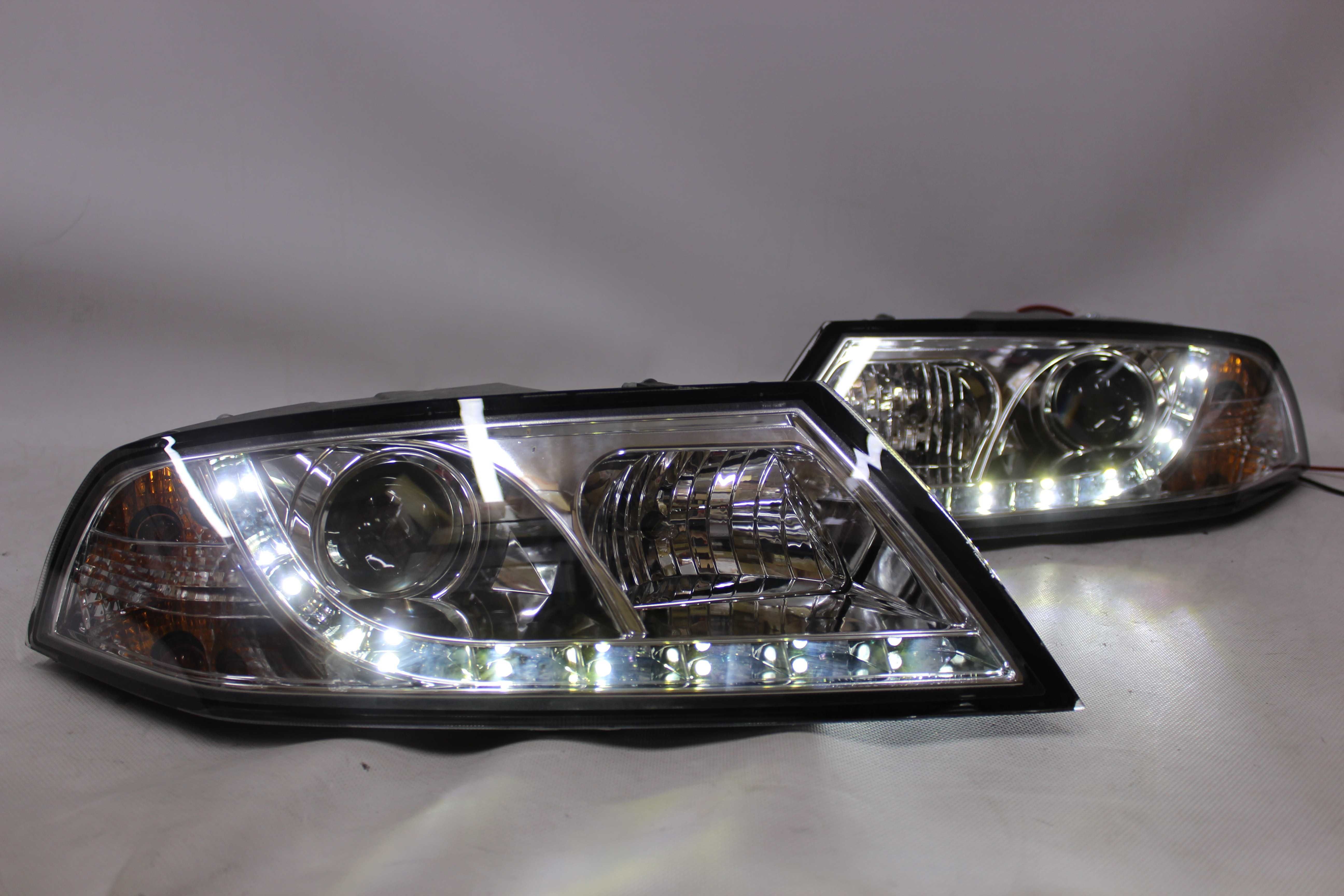 Lampy przednie przód SKODA OCTAVIA 2 II 04-08 XENON D1S LED CHROM NOWE