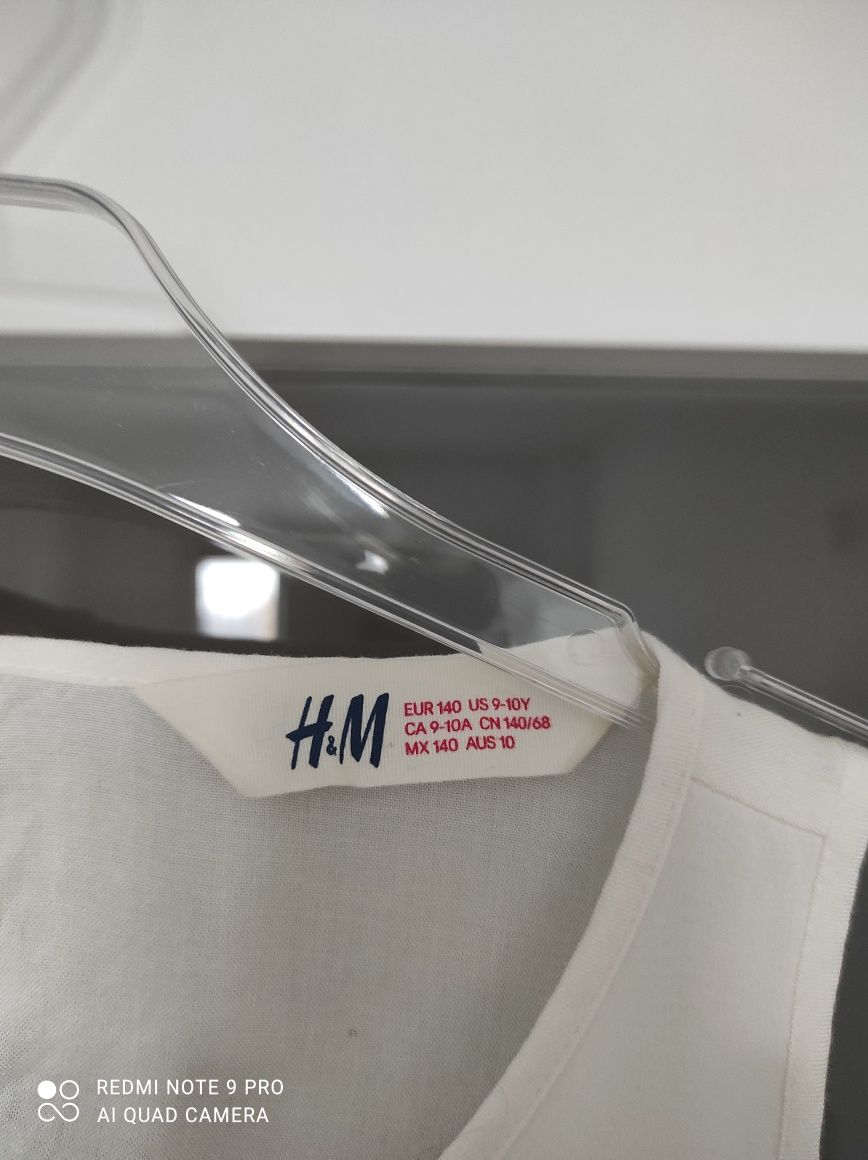 Bluzka elegancka H&M śmietankowa 140 z wiskozy, falbanki