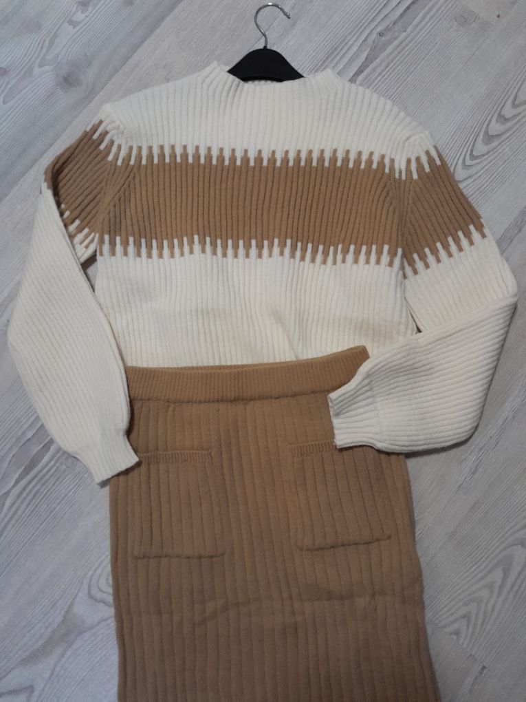 Komplet M dzianina spódnica sweter