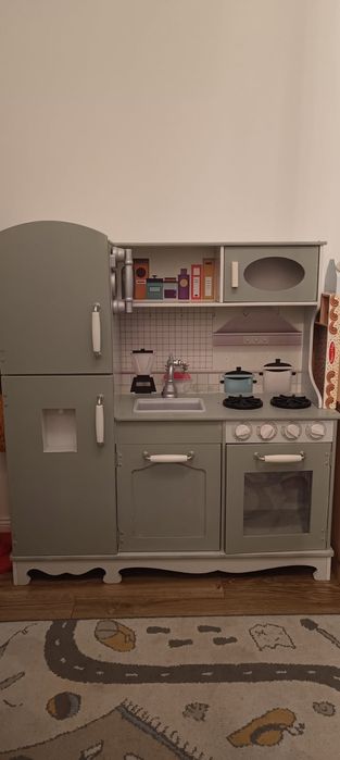 Kuchnia drewniana z dźwiękiem i światłem