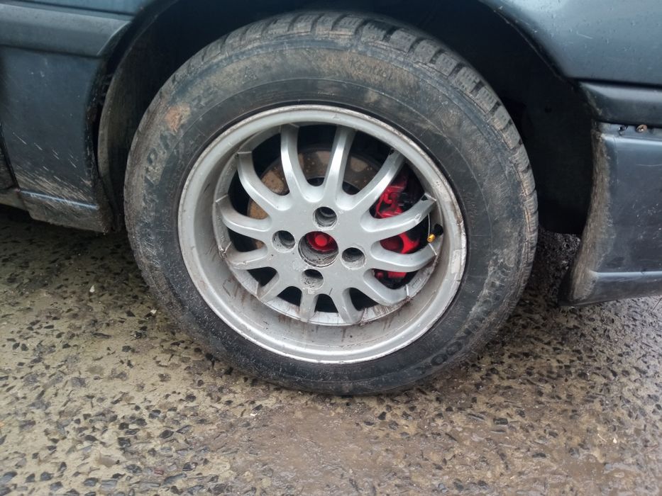 Титани R15 4x100 з резиною