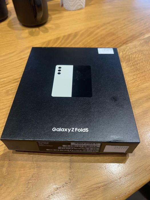 Galaxy Z Fold 5 telefon jak nowy
