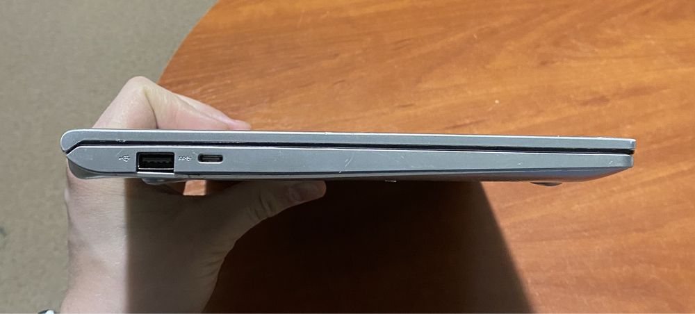 Ноутбук Asus F420U 13.3"/ на запчастини! N2457