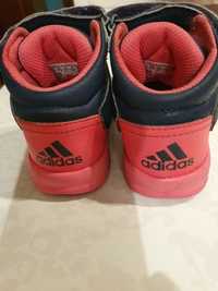 Buty dziecięce Adidas 22