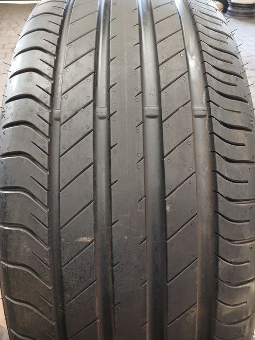 235/45R19 Dunlop НОВІ 2023р