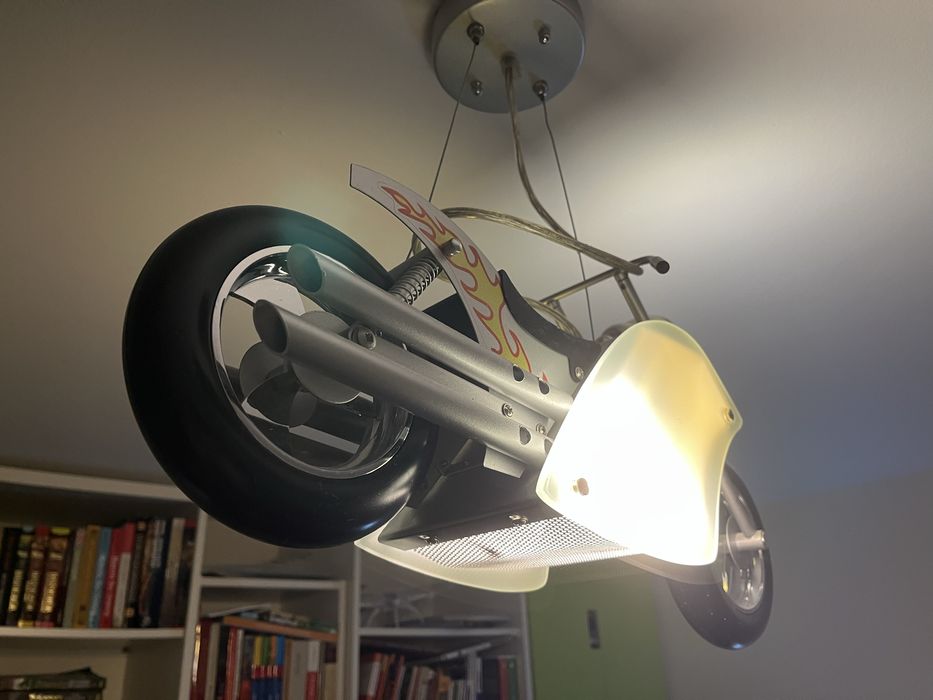 Żyrandol lampa motocykl