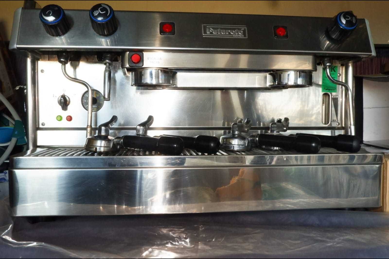 Maquina de Café profissional FUTURETE