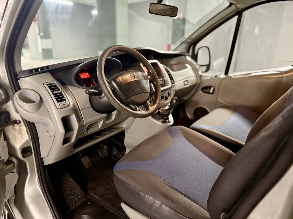 Renault Trafic 9 Lugares