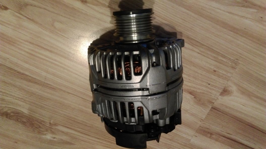 Alternator VW Bora 1.9 tdi, golf IV 1.9tdi vw polo 1.9 tdi, Sharan 1.9