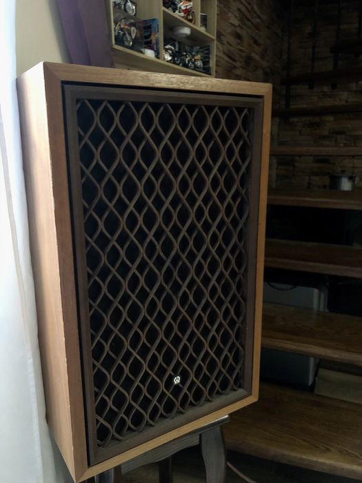 Продам колонки Pioneer CS 701A.Теплый,качественный звук.Япония