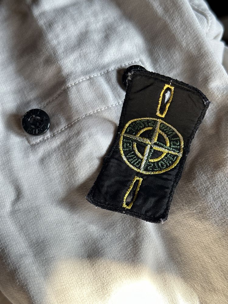 Stone island junior Оригинал пойдет на XS. Состоянте 10/10
